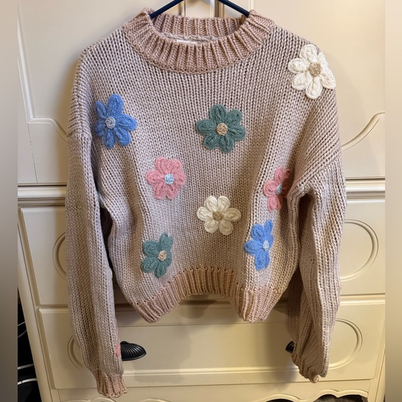 Tullabee Sweaters - Floral Knit Sweater